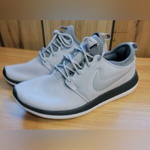 Nike Light Gray Sneakers
